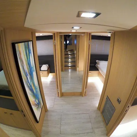 Seara Yachting Botel