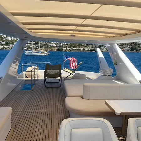 Seara Yachting بوتيل